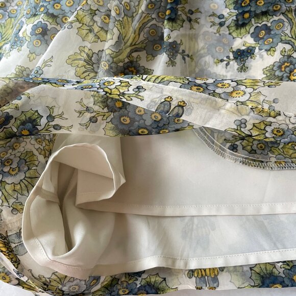 Man Repeller x PJK Silk Shorts - Picture 4 of 16